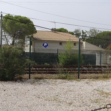 La Locomotive- Spa - 400 M De La Plage Sausset-les-Pins Exteriör bild